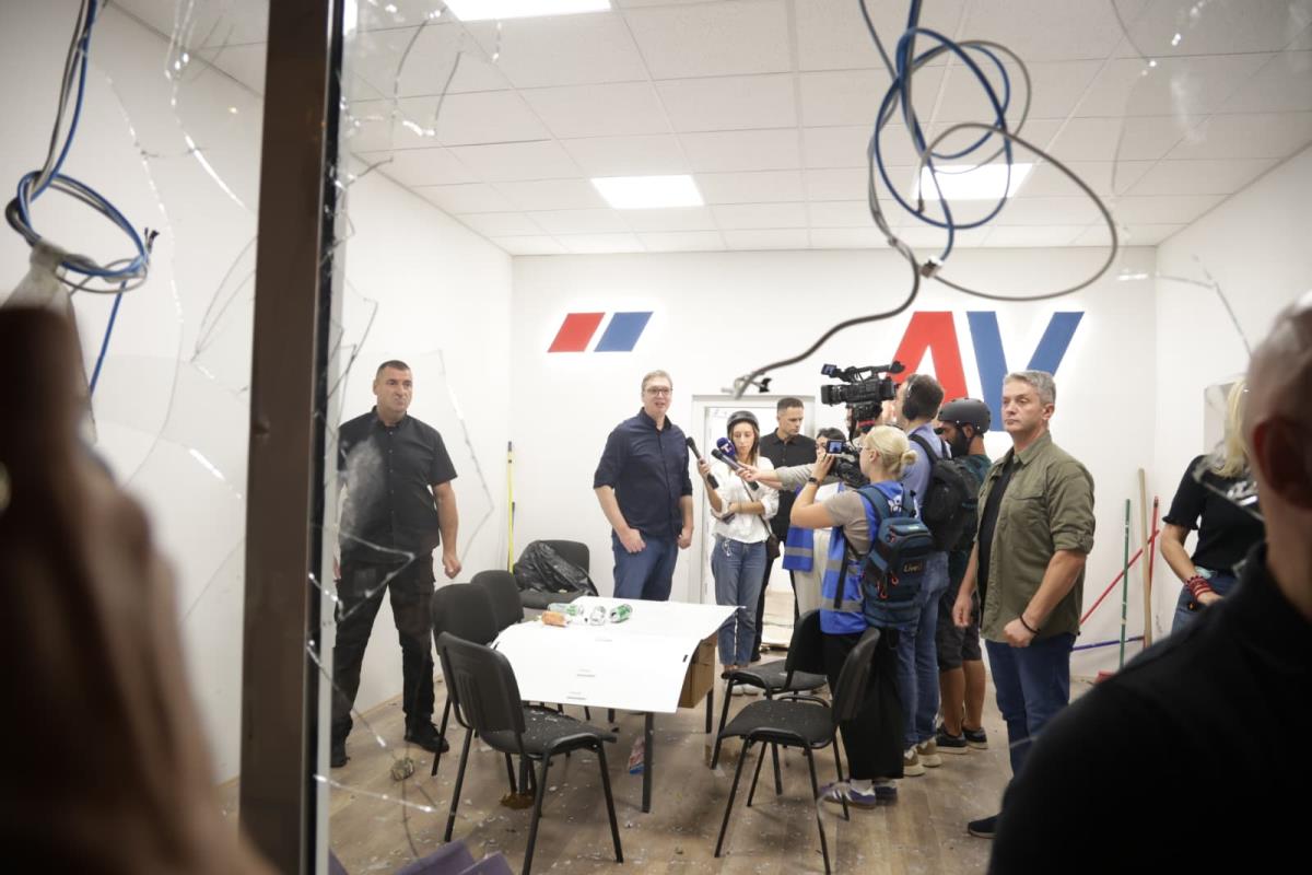 Blokaderi SNS Protest (4).jpeg