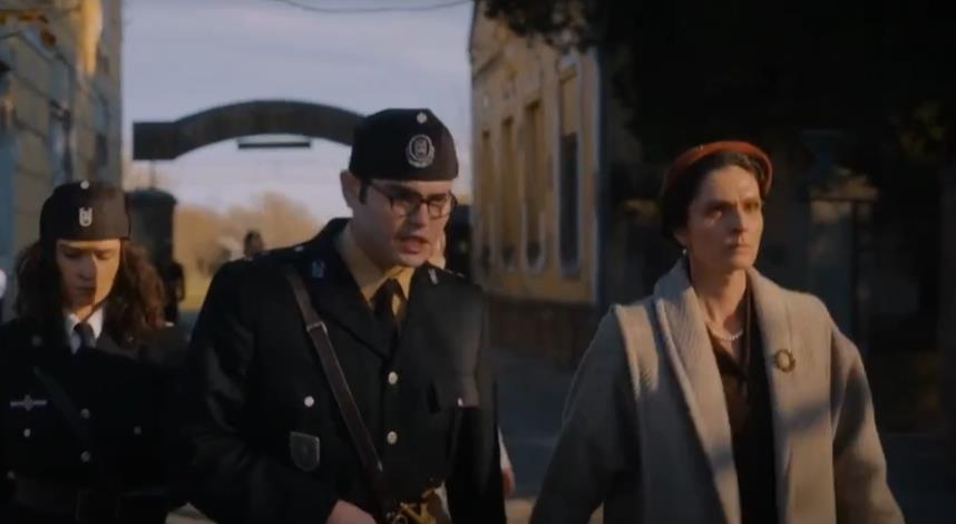 Sanja Moravčić kao Diana Budisavljević i Martina Kitanović kao Maja Buždon u filmu „Dara iz Jasenovca”