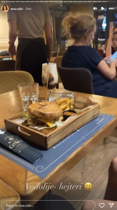 Ena Čolić izvela Jovana Pejića i sina na večeru