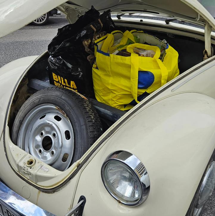 Otac Predrag fićom otišao na more (2).png