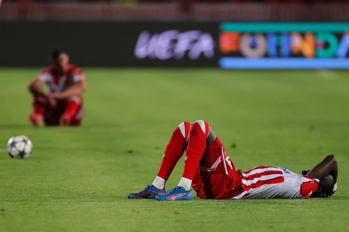 Fudbaleri Crvene zvezde posle meča protiv Pafosa