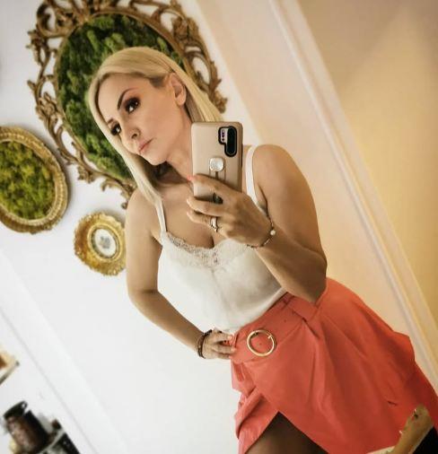 Goca Tržan u svom porodičnom domu