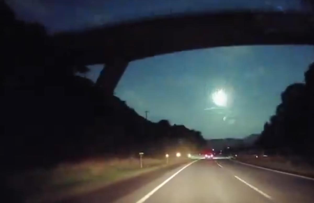 2025-08-20 14_46_19-VIDEO Šire se spektakularne snimke meteora nad Japanom - Index.hr — Mozilla Fire.png