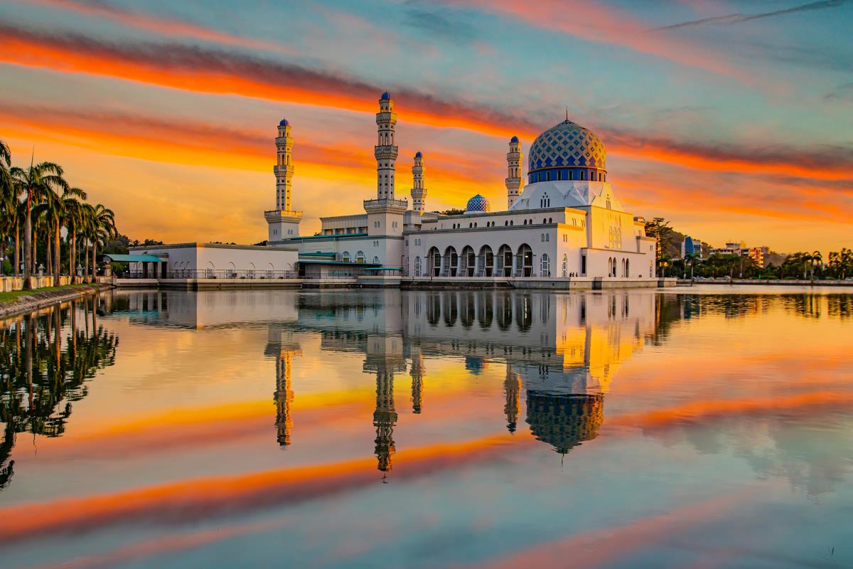 shutterstock_2524410043 copy.jpg