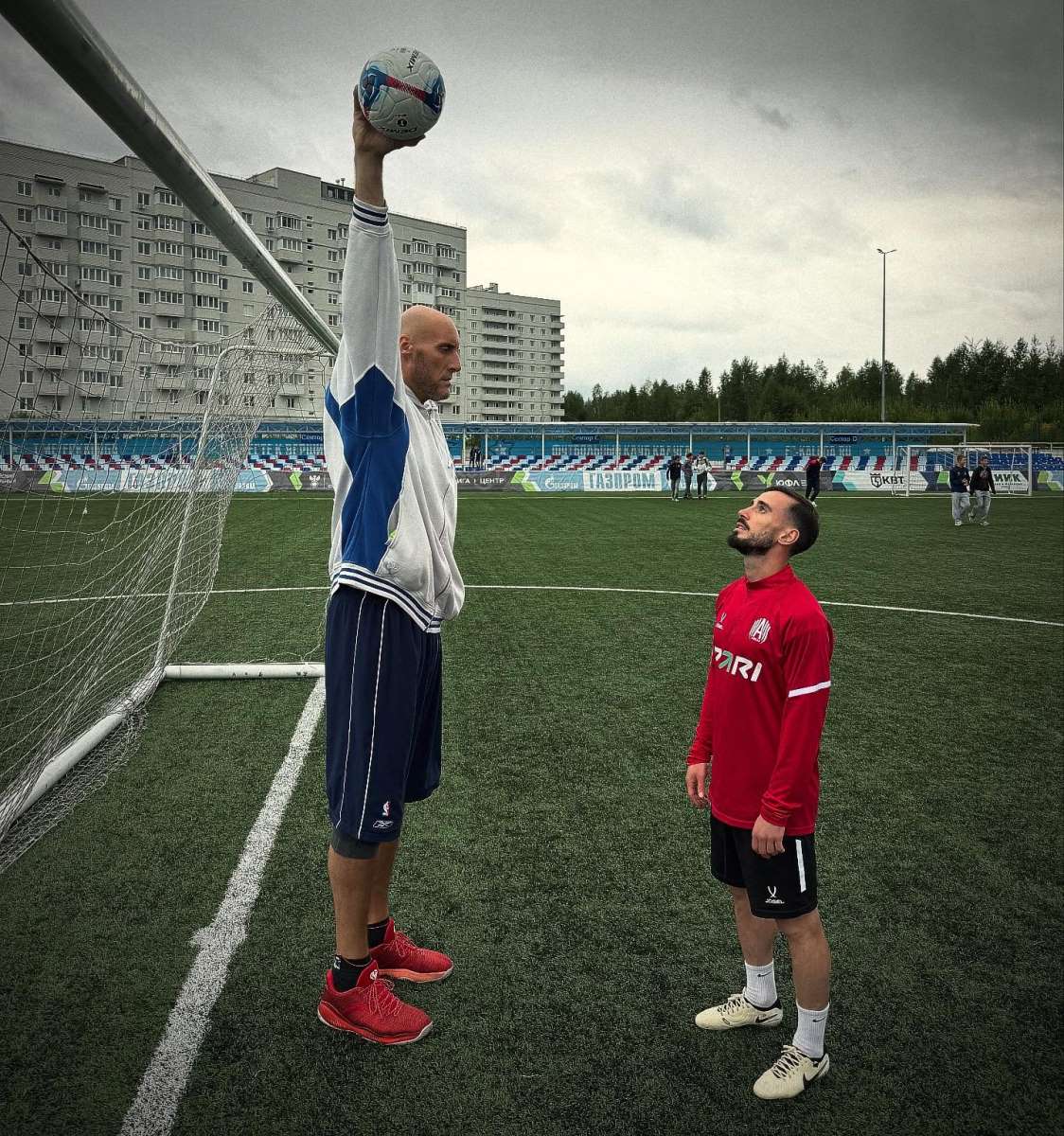 Pavel Podkolzin najviši fudbaler na svetu