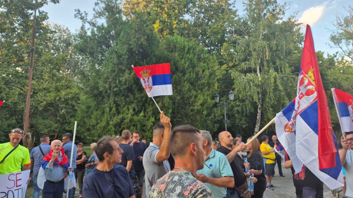 WhatsApp Image 2025-08-23 at 19.21.04 (4).jpeg