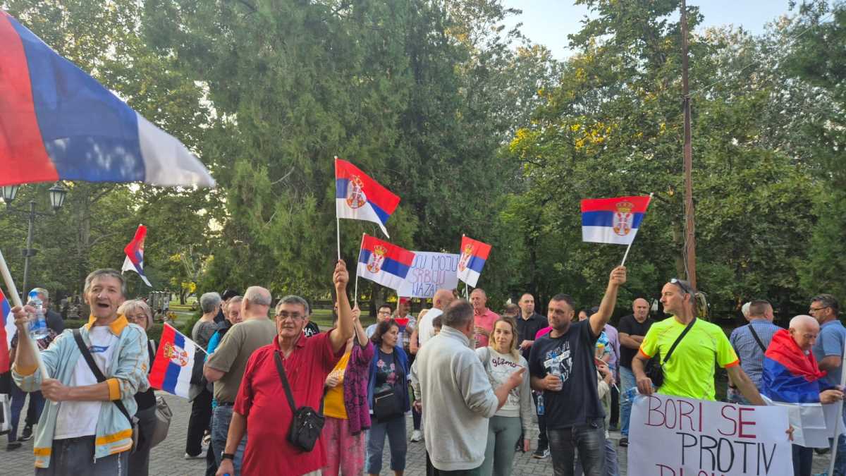 WhatsApp Image 2025-08-23 at 19.21.04 (3).jpeg