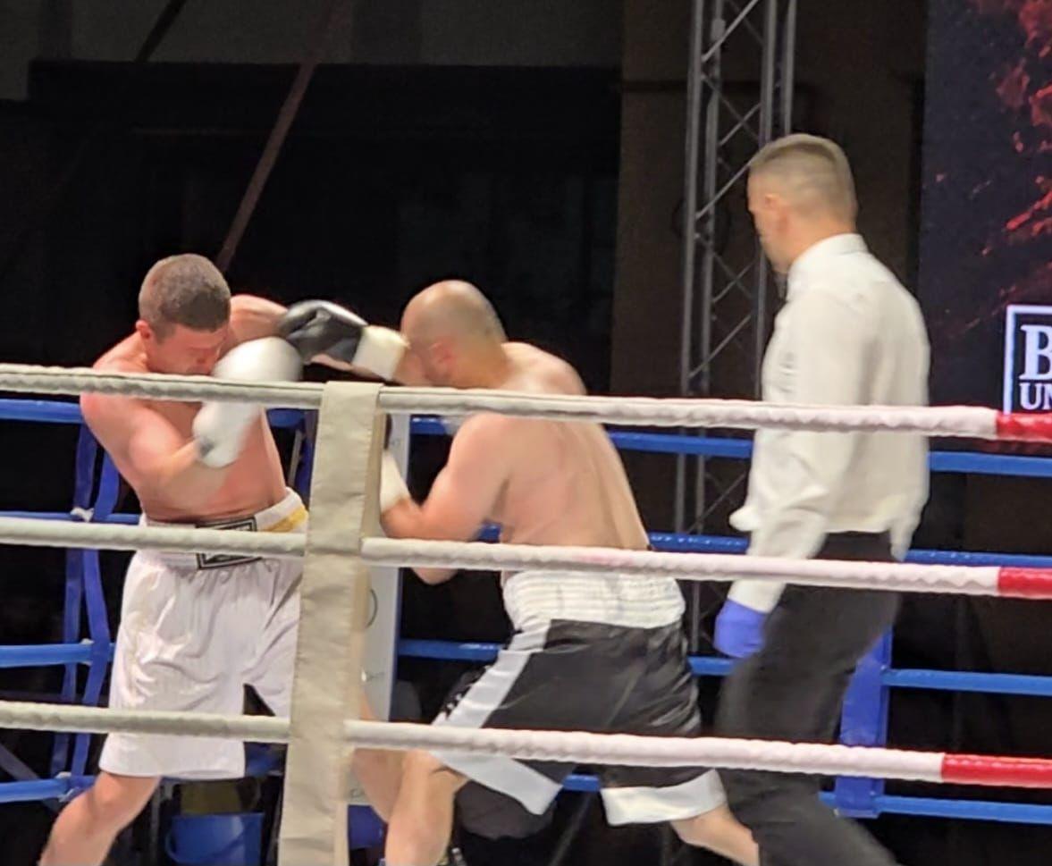 Miloš Stojanović Tigar u meču sa Gruzijcem