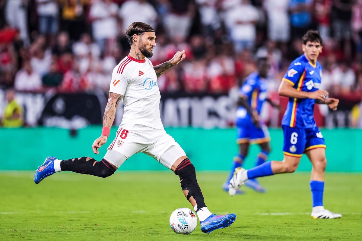 Nemanja Gudelj, Sevilja