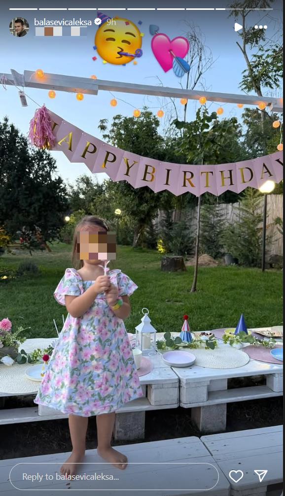 Emotivan trenutak porodice Balašević sa proslave