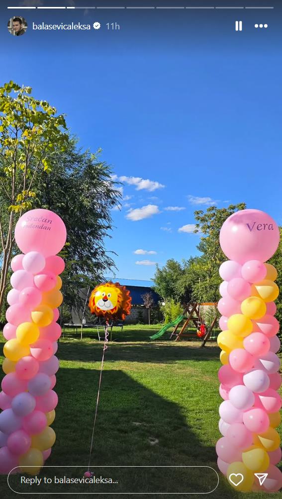 Baloni i dekoracija na proslavi trećeg rođendana male Vere