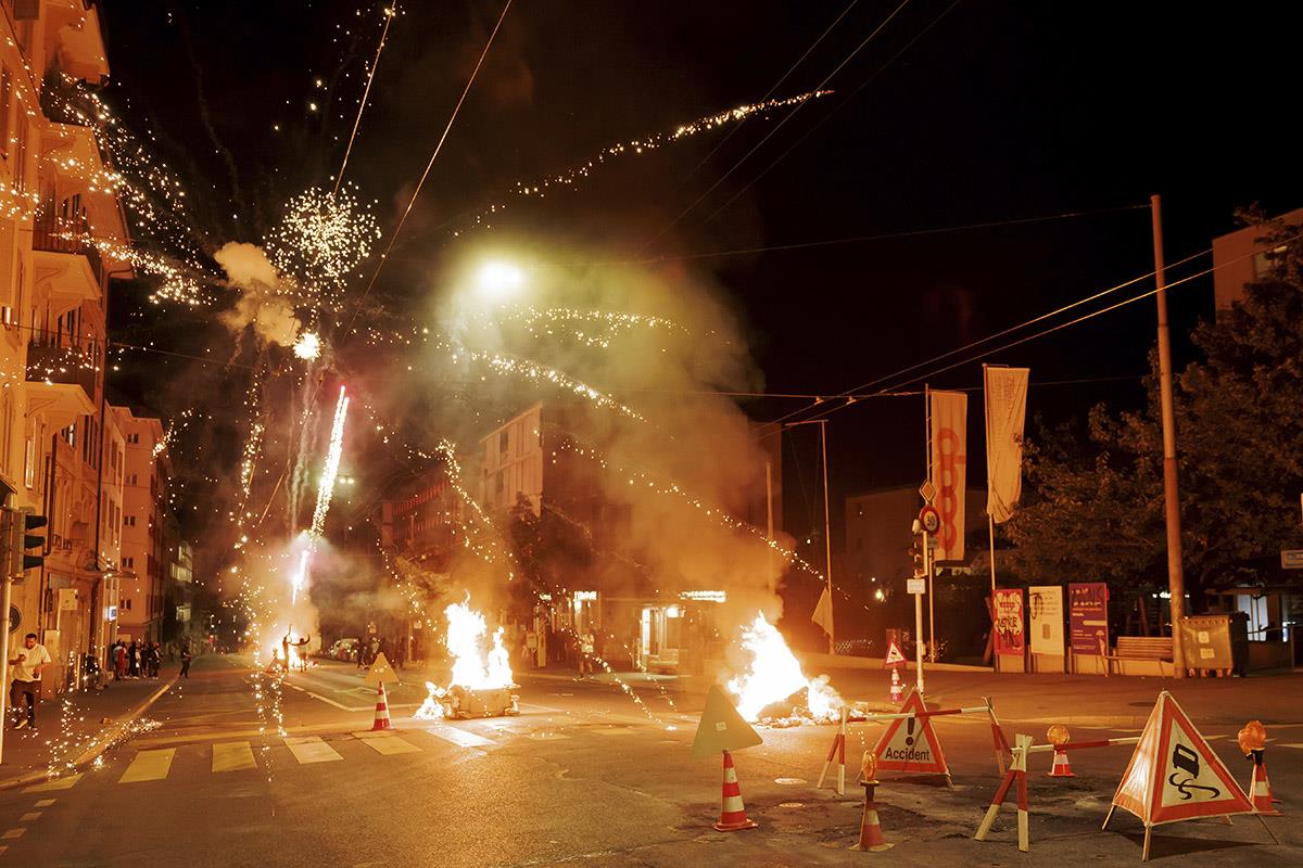 Švajcarska Lozana Protest neredi