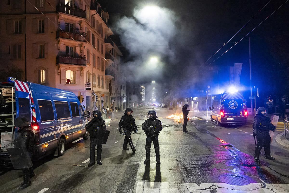 Švajcarska Lozana Protest neredi