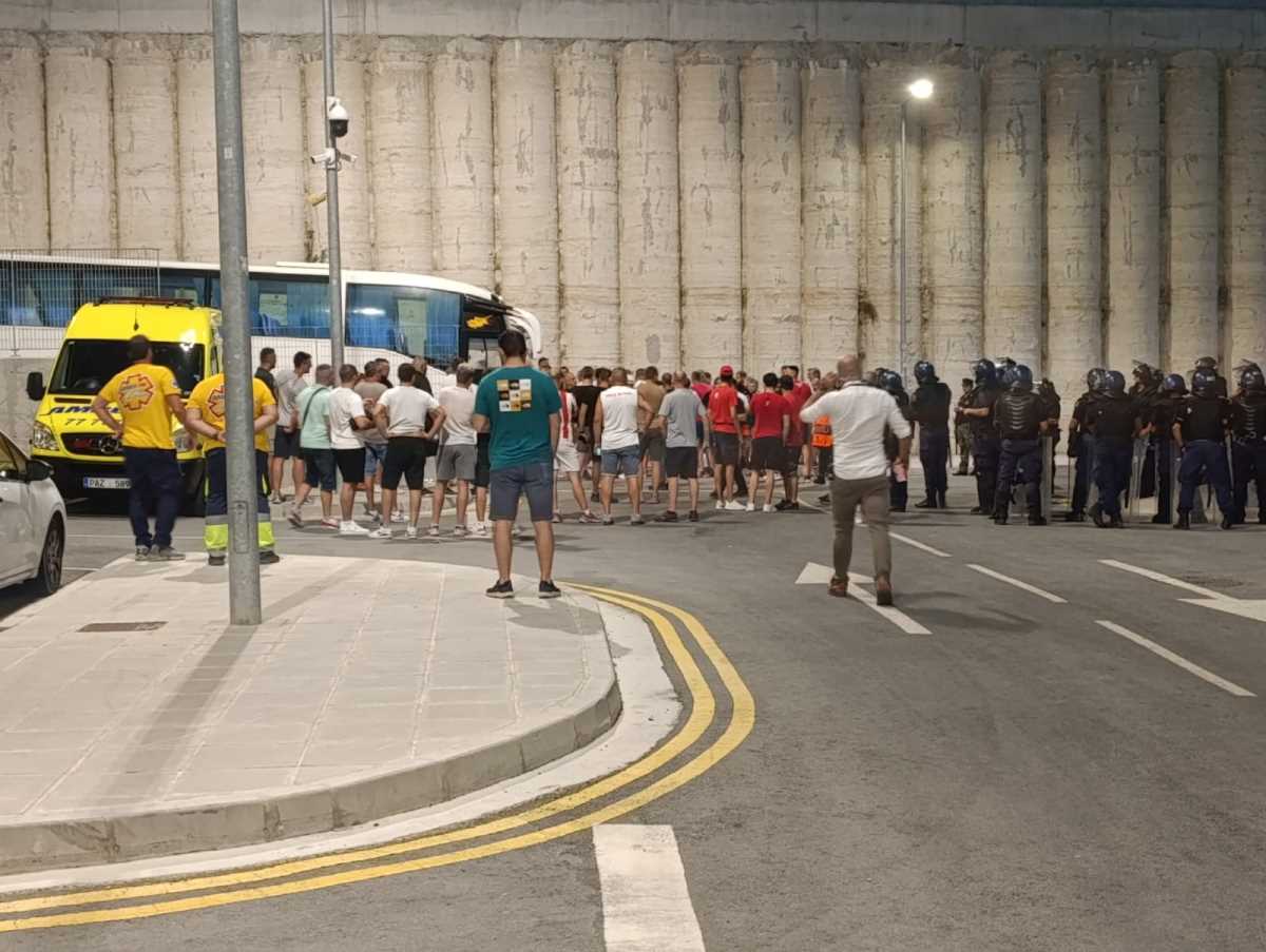 Delije pred meč sa Pafosom