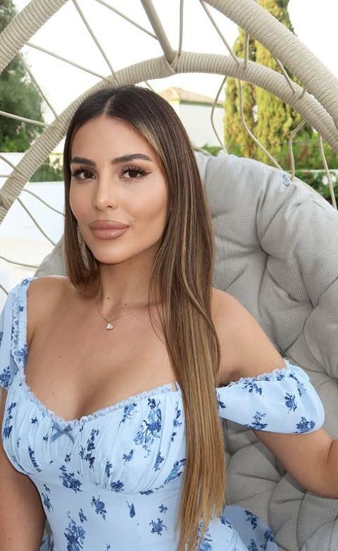 Anastasija Gudelj  u vili u Sevilji