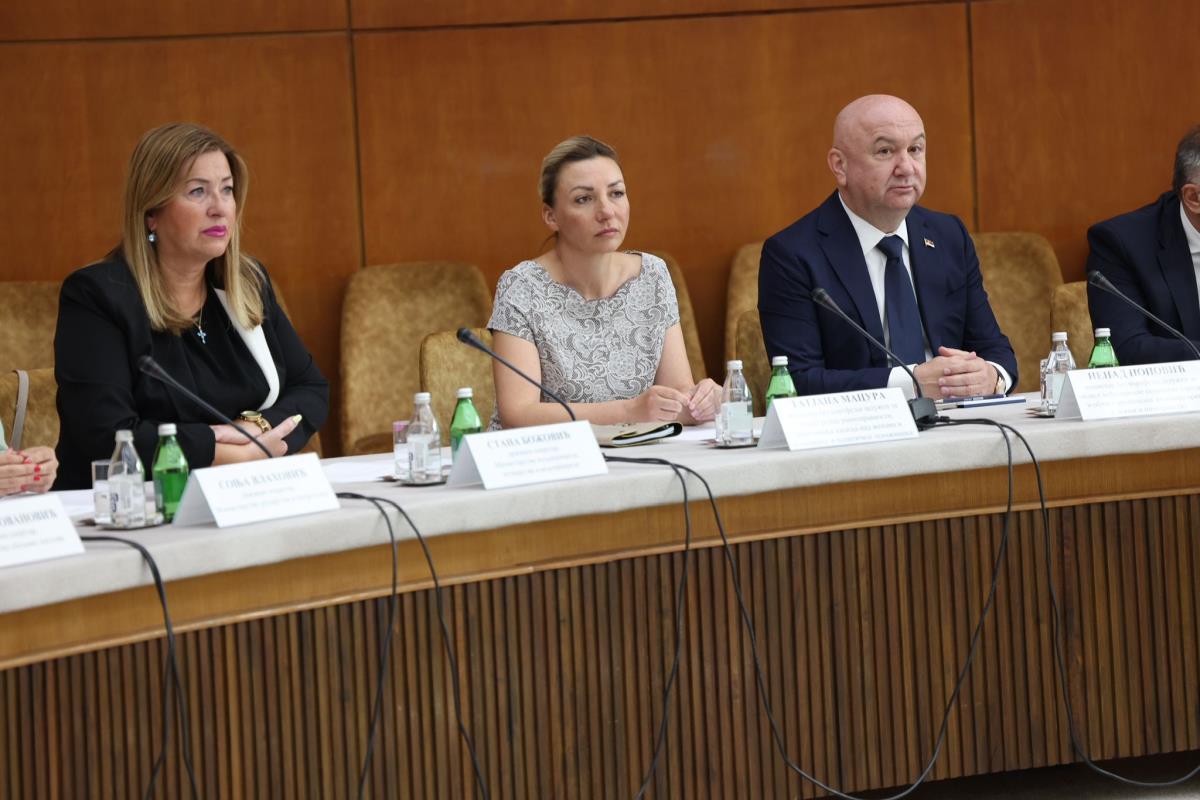 Svečana Sednica Vlade republike Srbije (27).jpeg