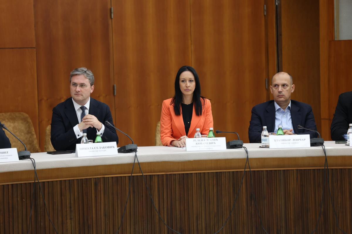 Svečana Sednica Vlade republike Srbije (29).jpeg