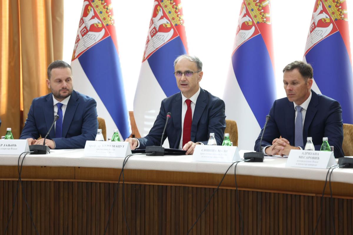 Svečana Sednica Vlade republike Srbije (60).jpeg