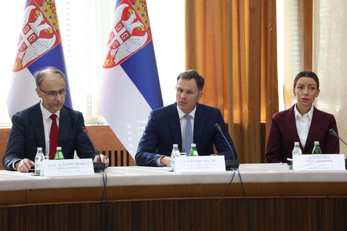 Svečana Sednica Vlade republike Srbije (65).jpeg