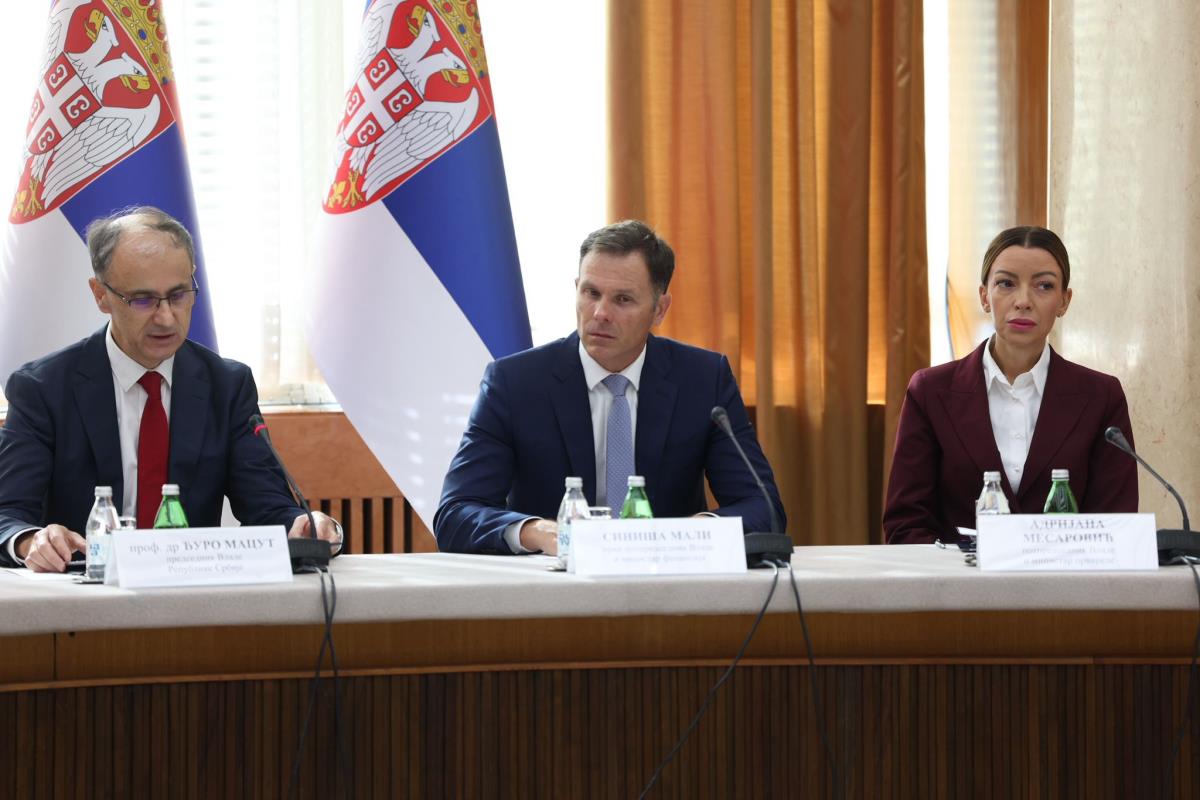 Svečana Sednica Vlade republike Srbije (66).jpeg