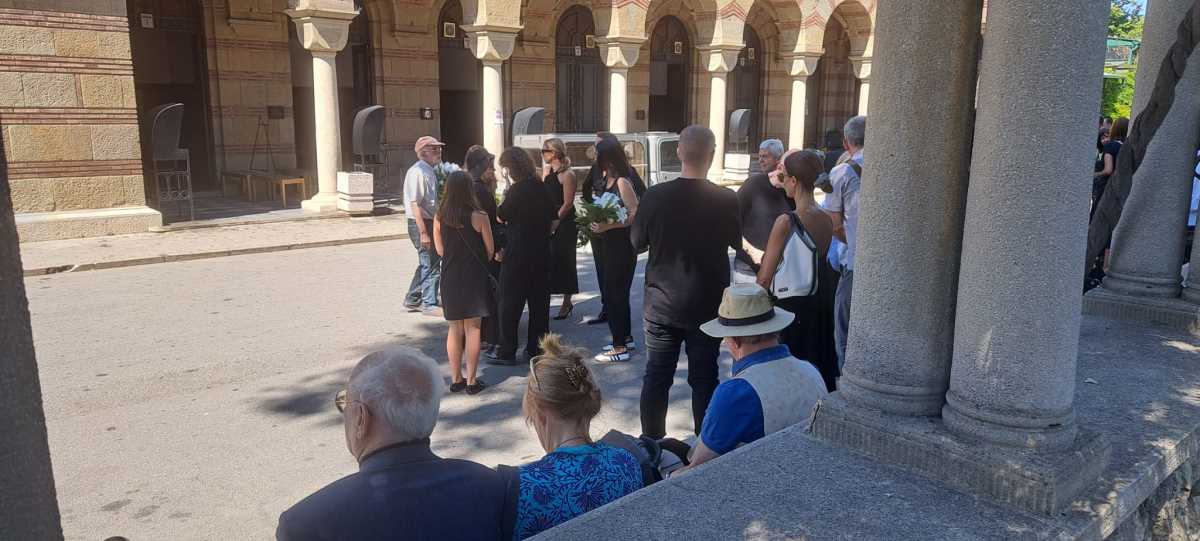 Gorica Popović  Sahrana Branislava Kičića oca Gorana Kiĉića (6).jpeg