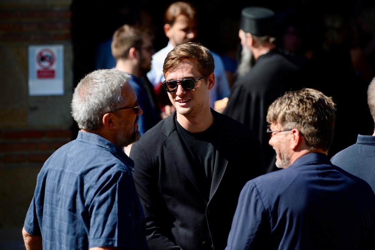 Sahrana Branislava Kičića oca Gorana Kiĉića Branisalv Kičić (1).jpeg