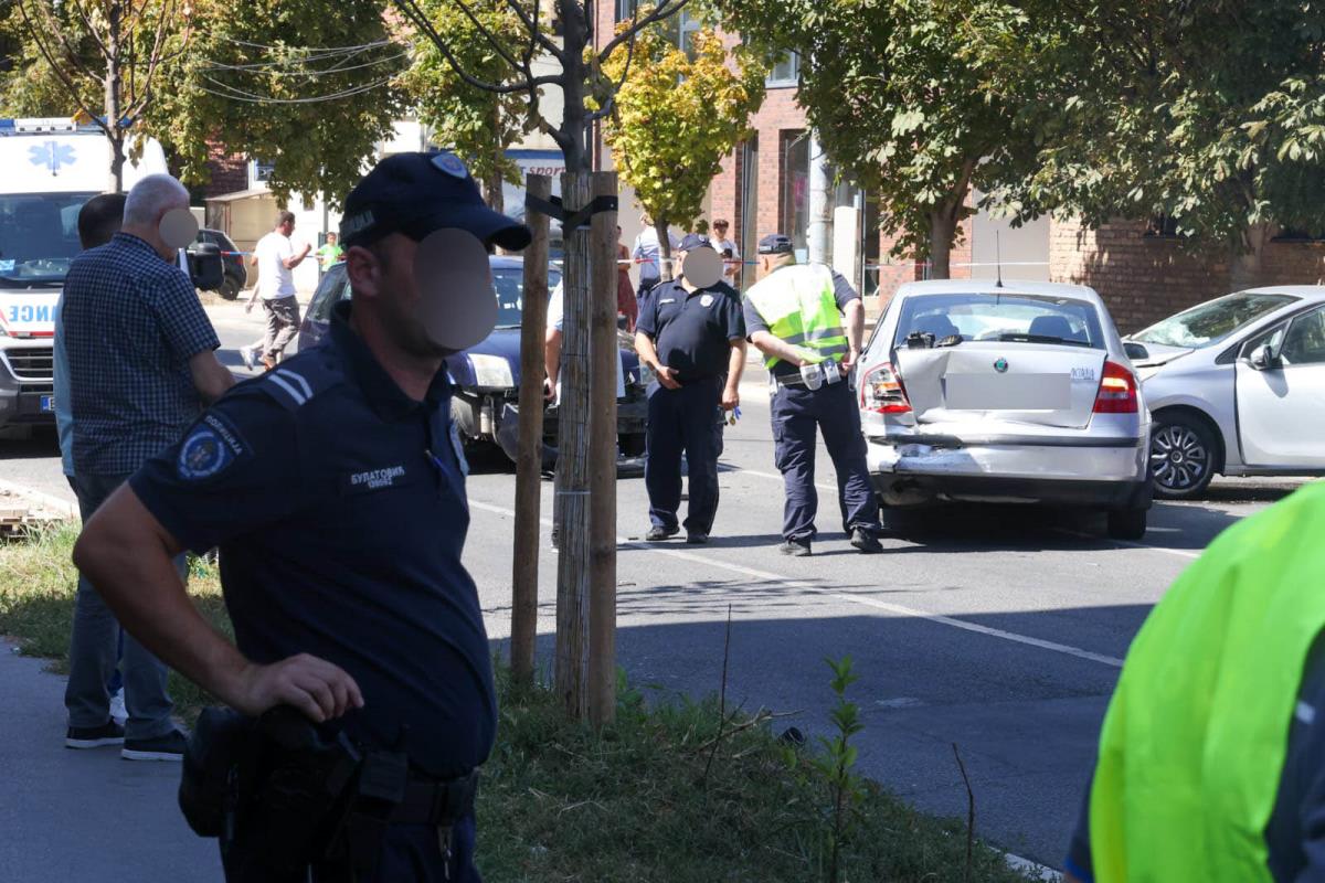 Saobraćajna nesreća zemun (12).jpeg