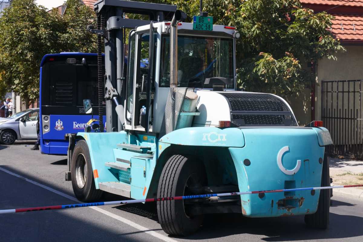 Saobraćajna nesreća zemun (2).jpeg