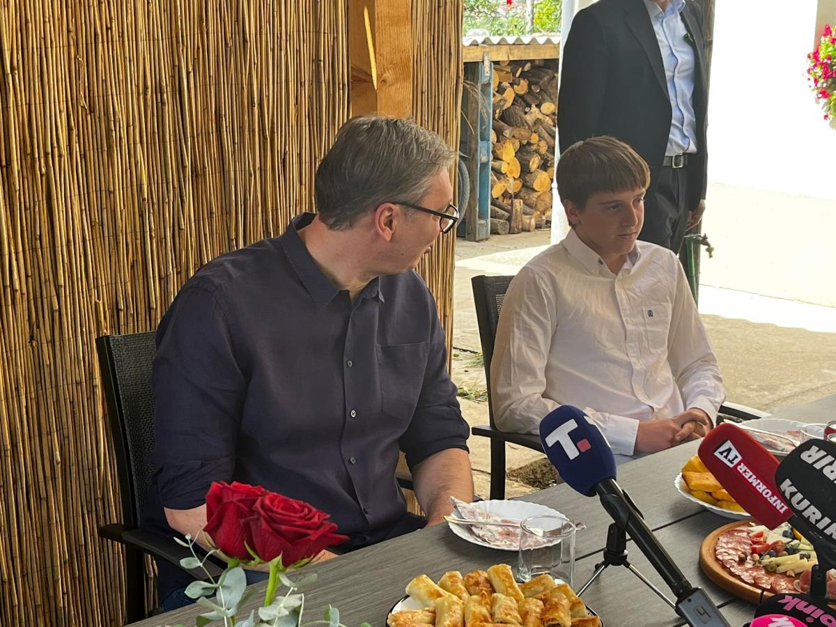 Aleksandar Vučić (10).jpeg