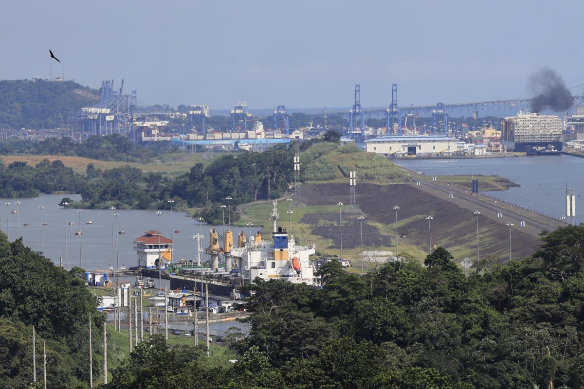 xx04 EPA Bienvenido Velasco.jpg