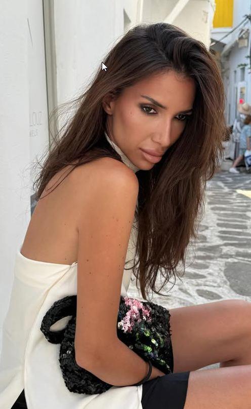 Mina Joksimovića na Mikonosu