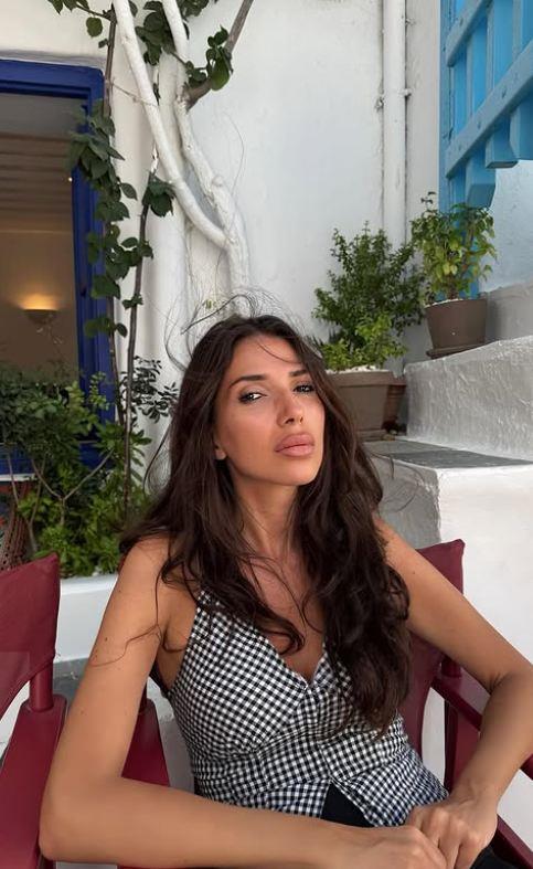 Mina Joksimovića na Mikonosu