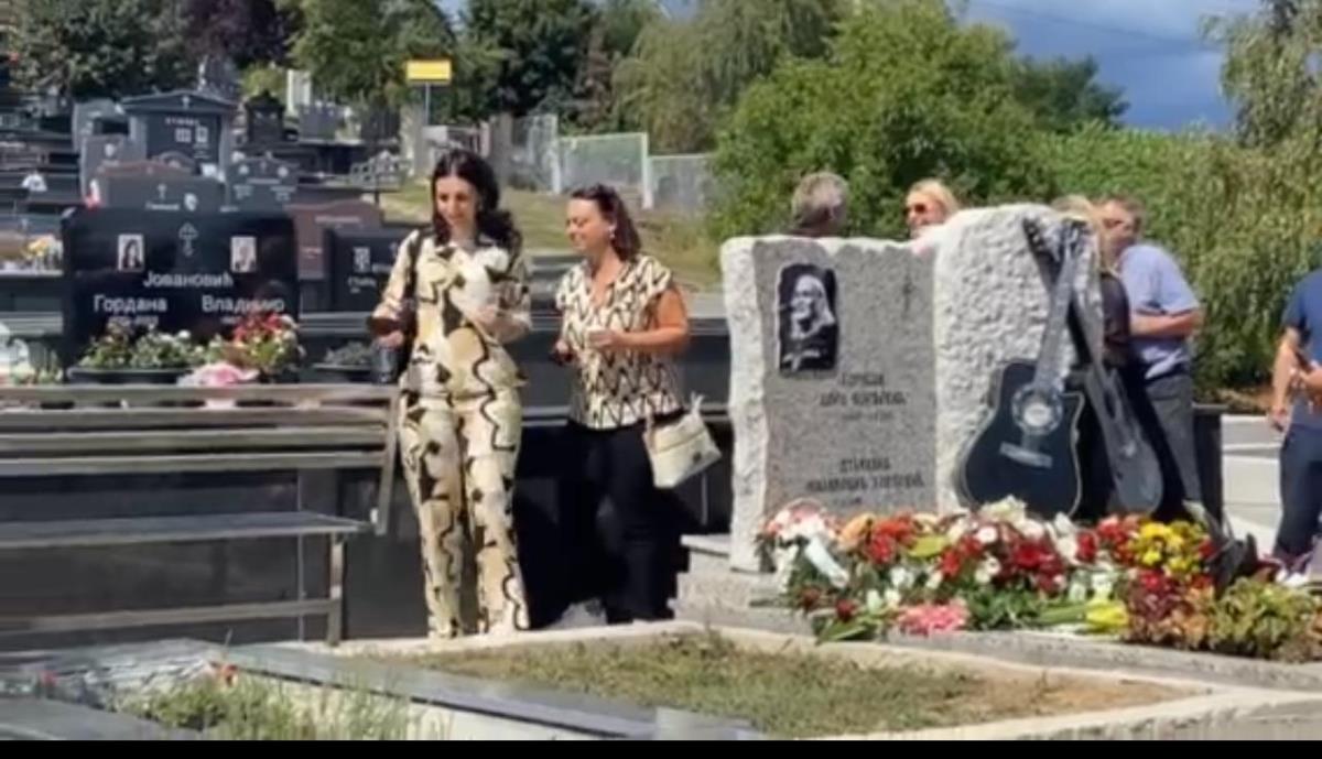 WhatsApp Image 2025-08-31 at 11.55.52_cd8775de.jpg