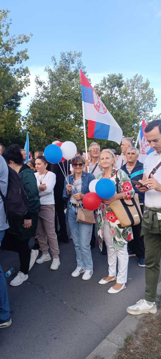 WhatsApp Image 2025-08-31 at 17.52.22_22dbe2dc.jpg