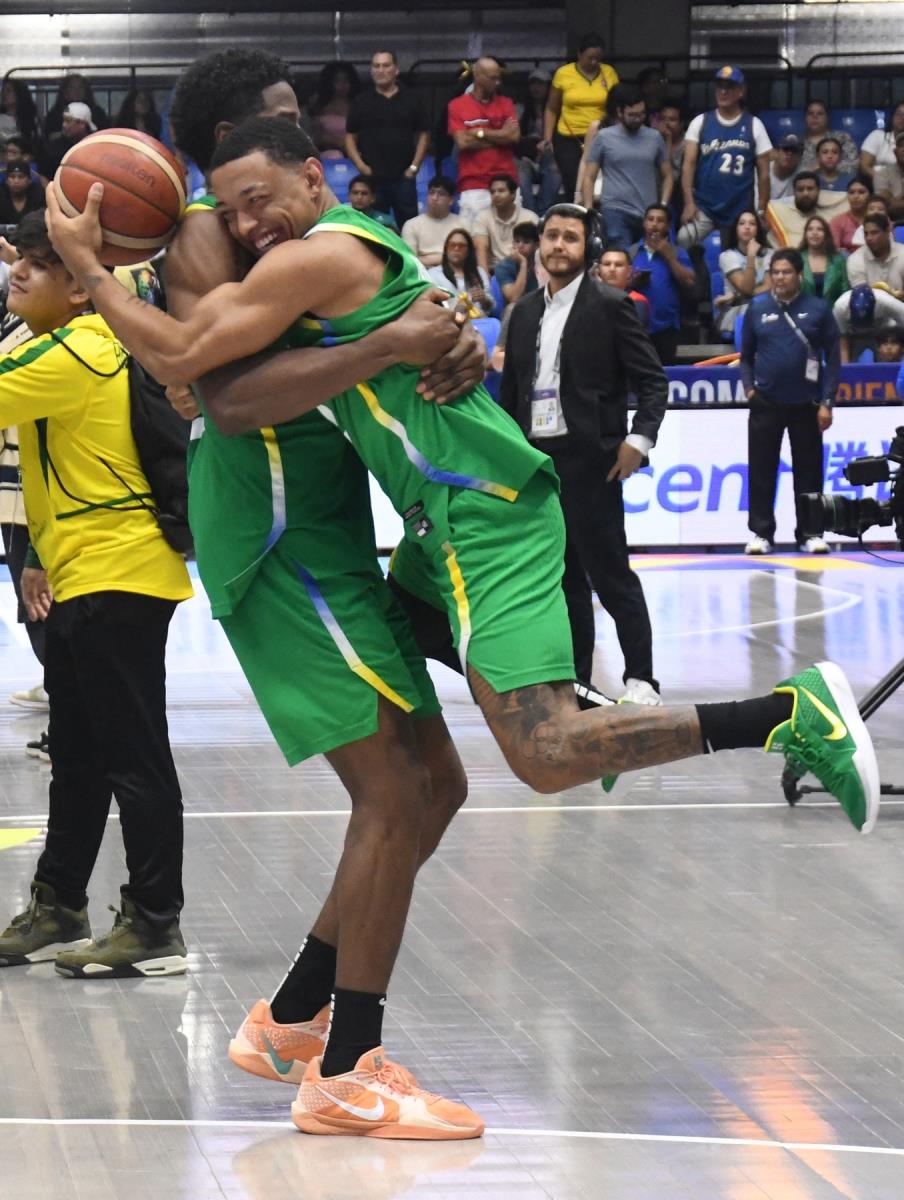 Jago dos Santos u dresu Brazila