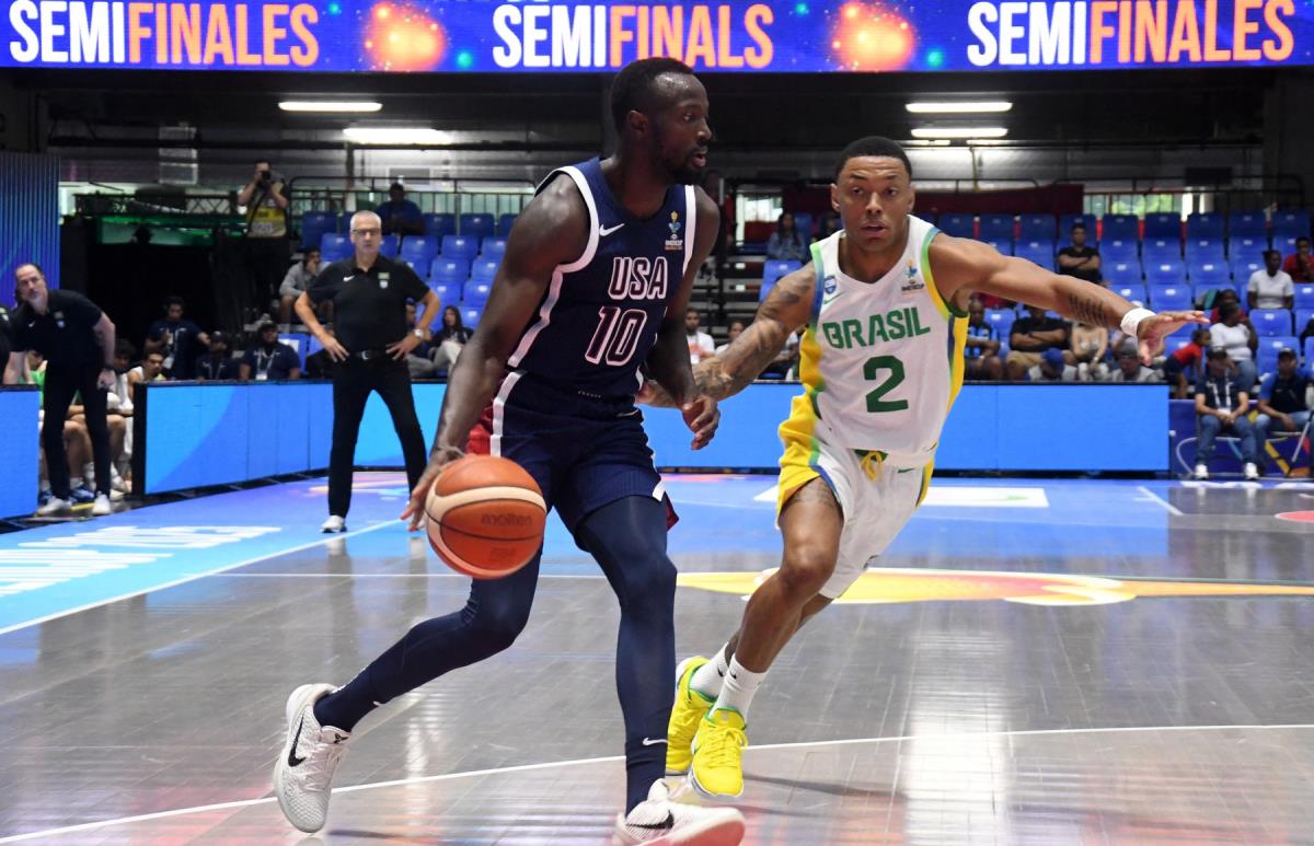 Jago dos Santos u dresu Brazila