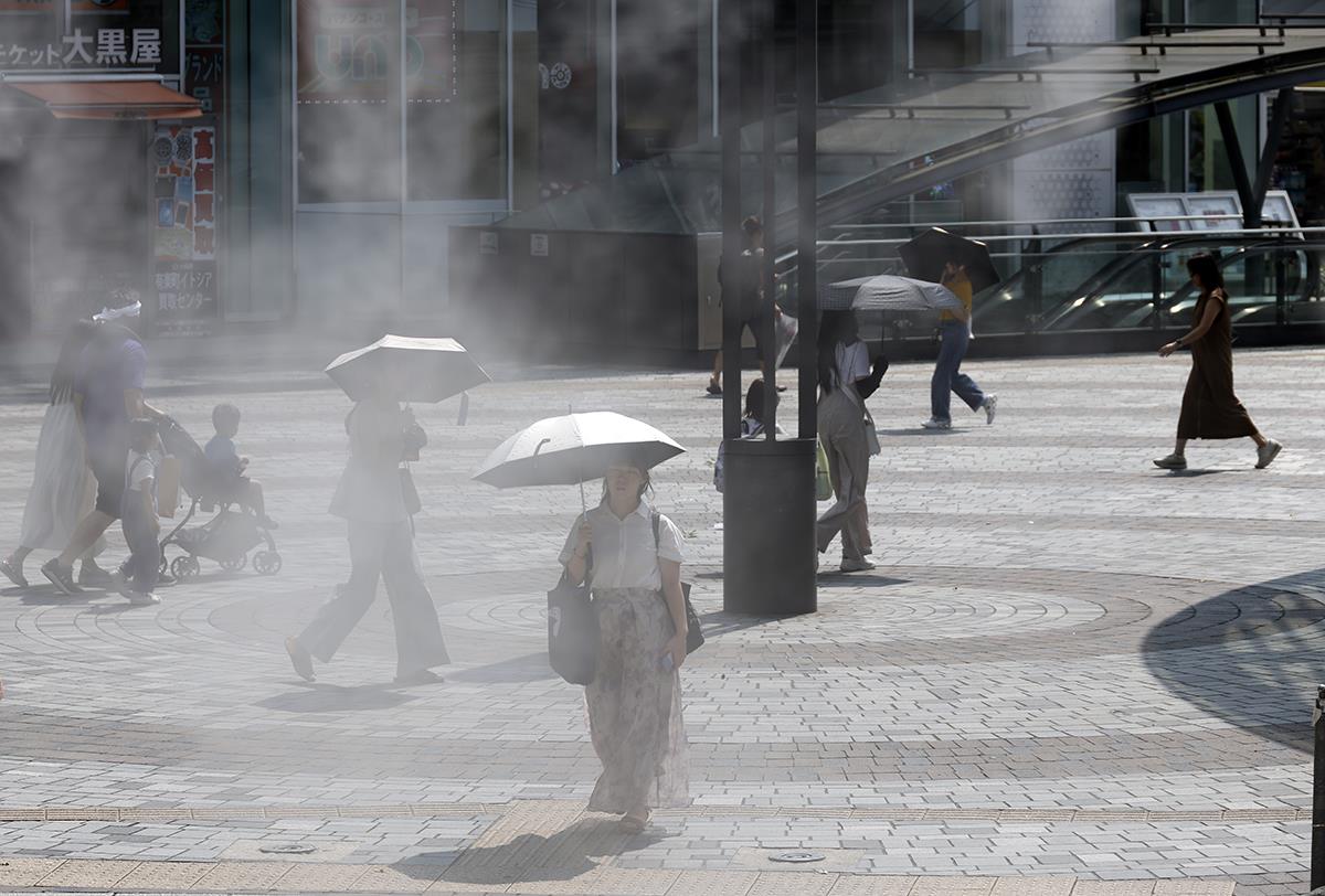 x07 EPA Franck Robichon.jpg