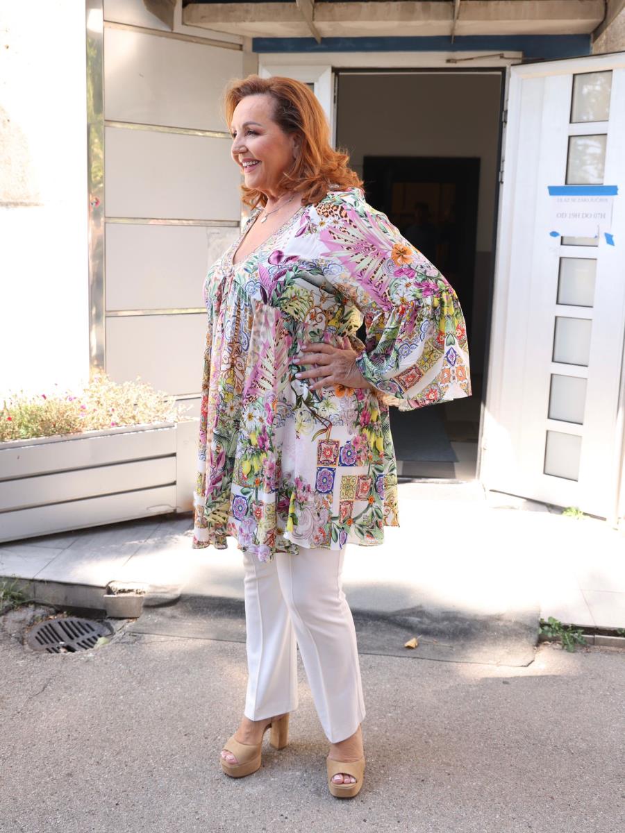 Zvezde Granda  Ana Bekuta (7).jpeg