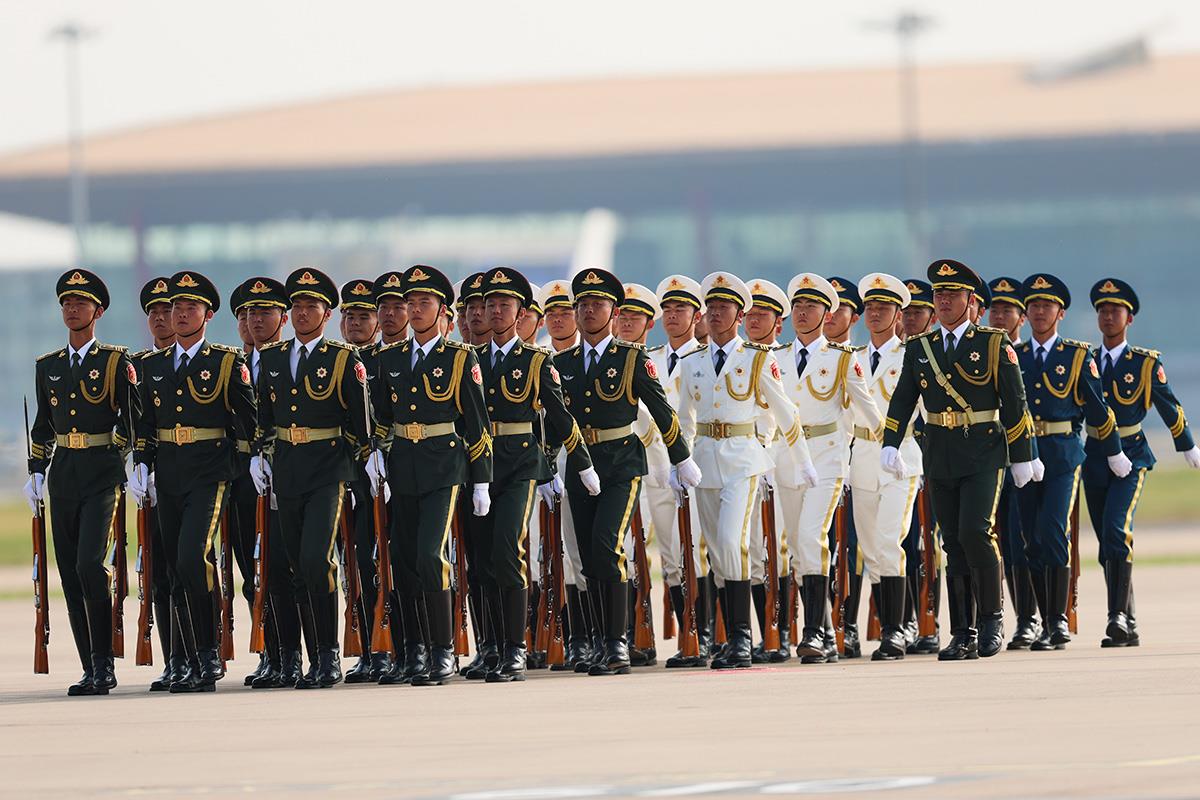 x03 EPA Lintao Zhang  Pool.jpg