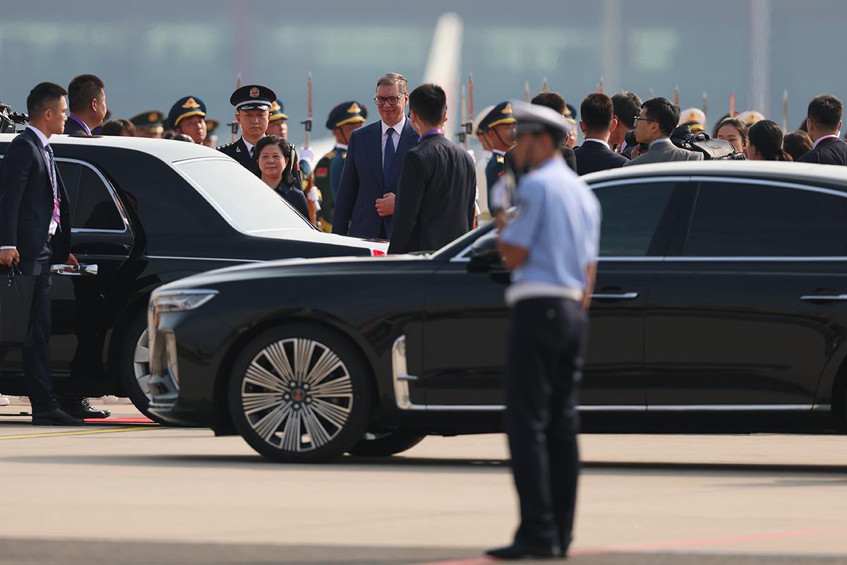 x01 EPA Lintao Zhang  Pool.jpg