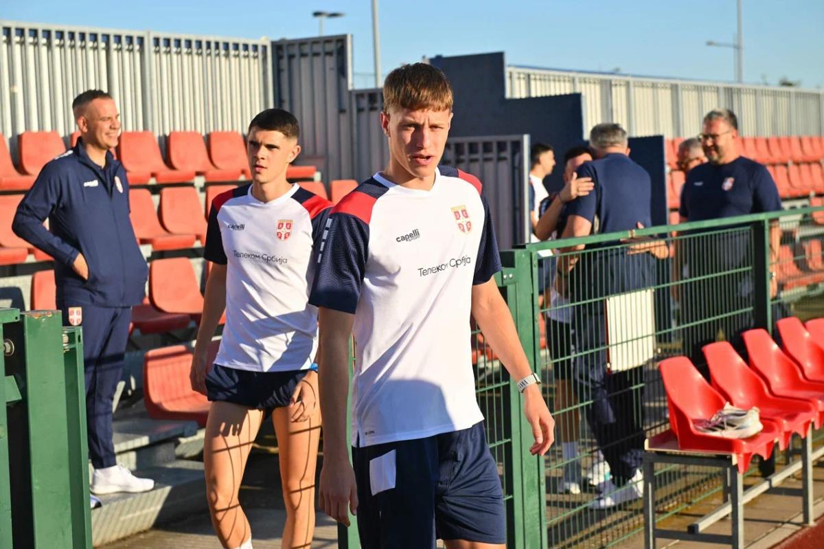 Ognjen Ugrešić na treningu Srbije