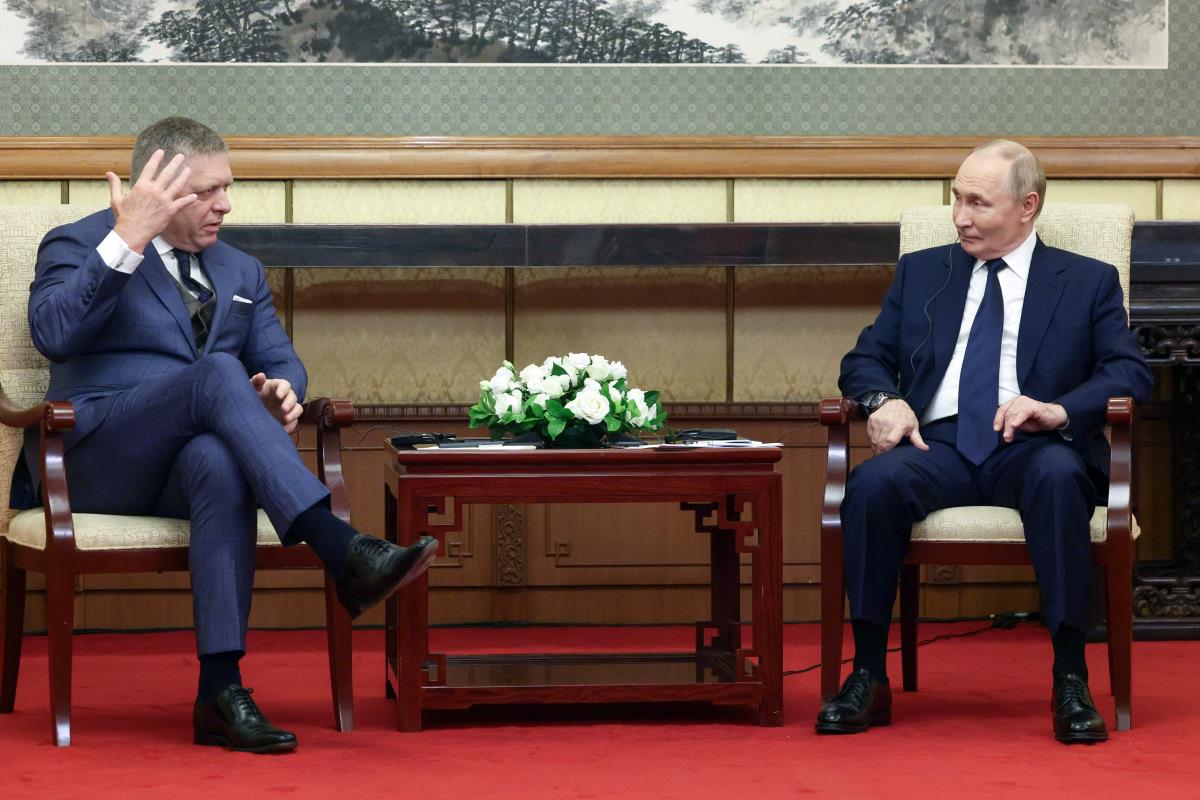 Vladimir Putin Fico (3).jpg