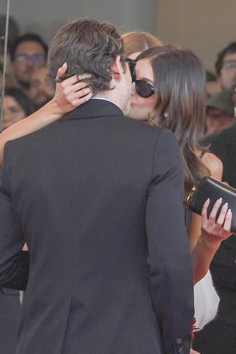 Kaja Gerber na filmskom festivalu u Veneciji pokazala gole grudi i novog dečka