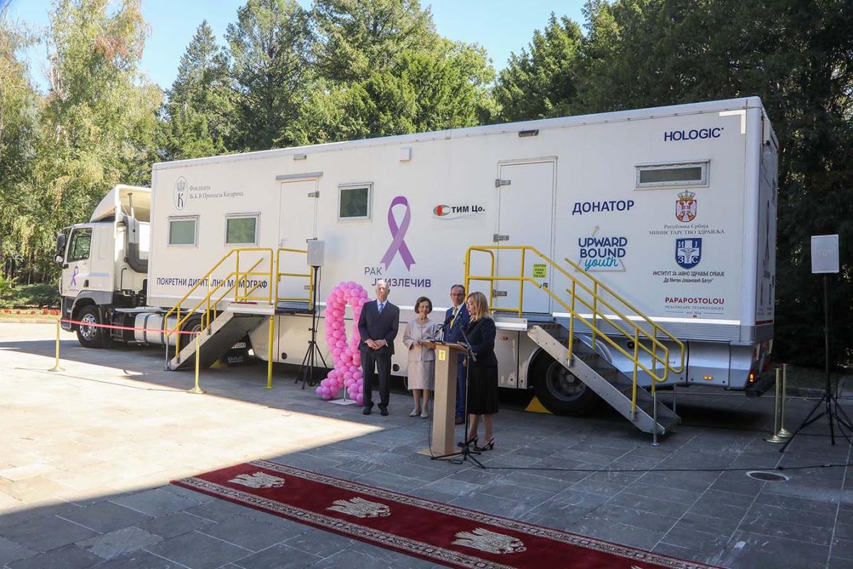 10 8F2A1985 copy.jpg