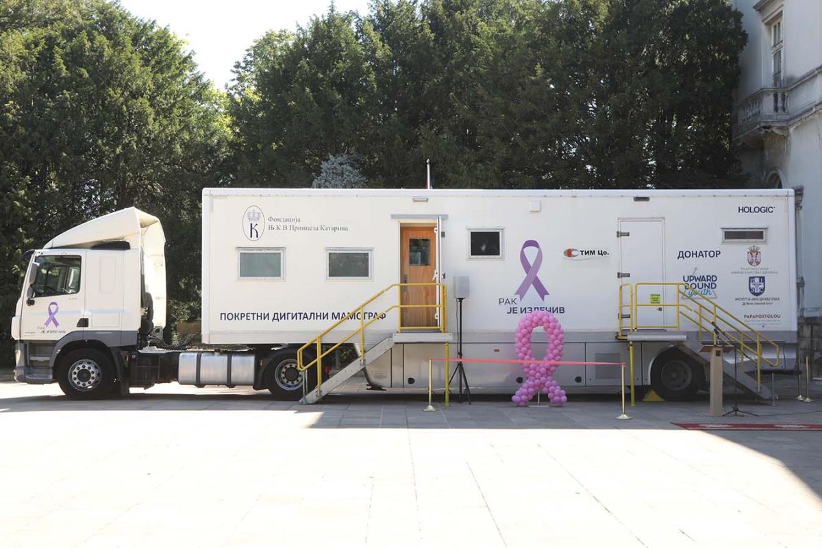 16 8F2A1761 copy.jpg