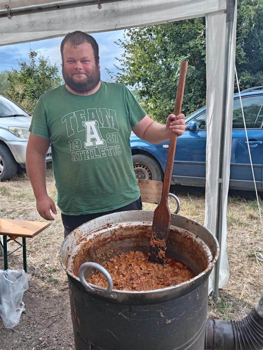 Majstor gulaša iz Padeža.jpg