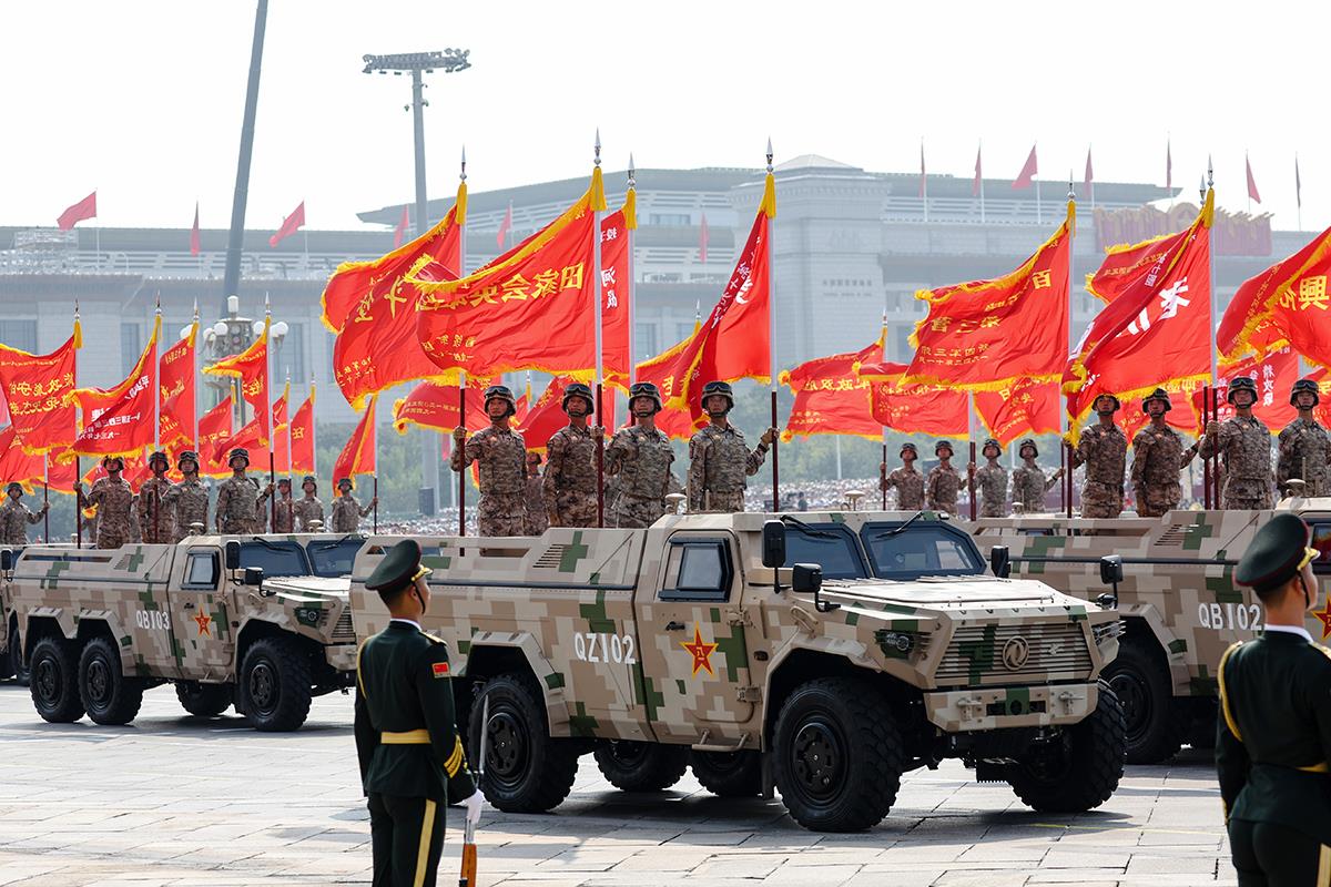 Vojna parada Kina oružje (23).jpg