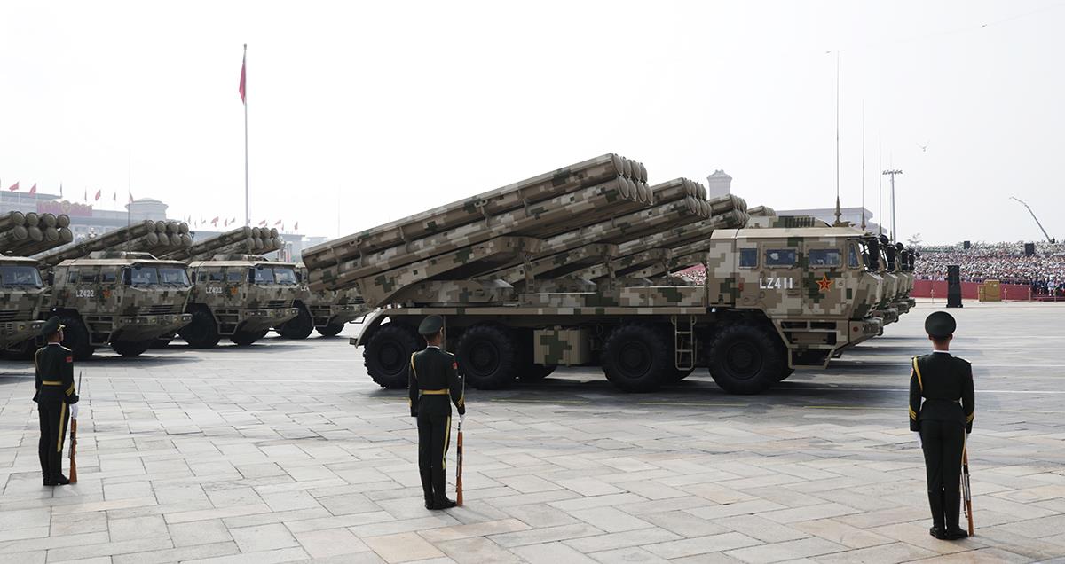 Vojna parada Kina oružje (12).jpg