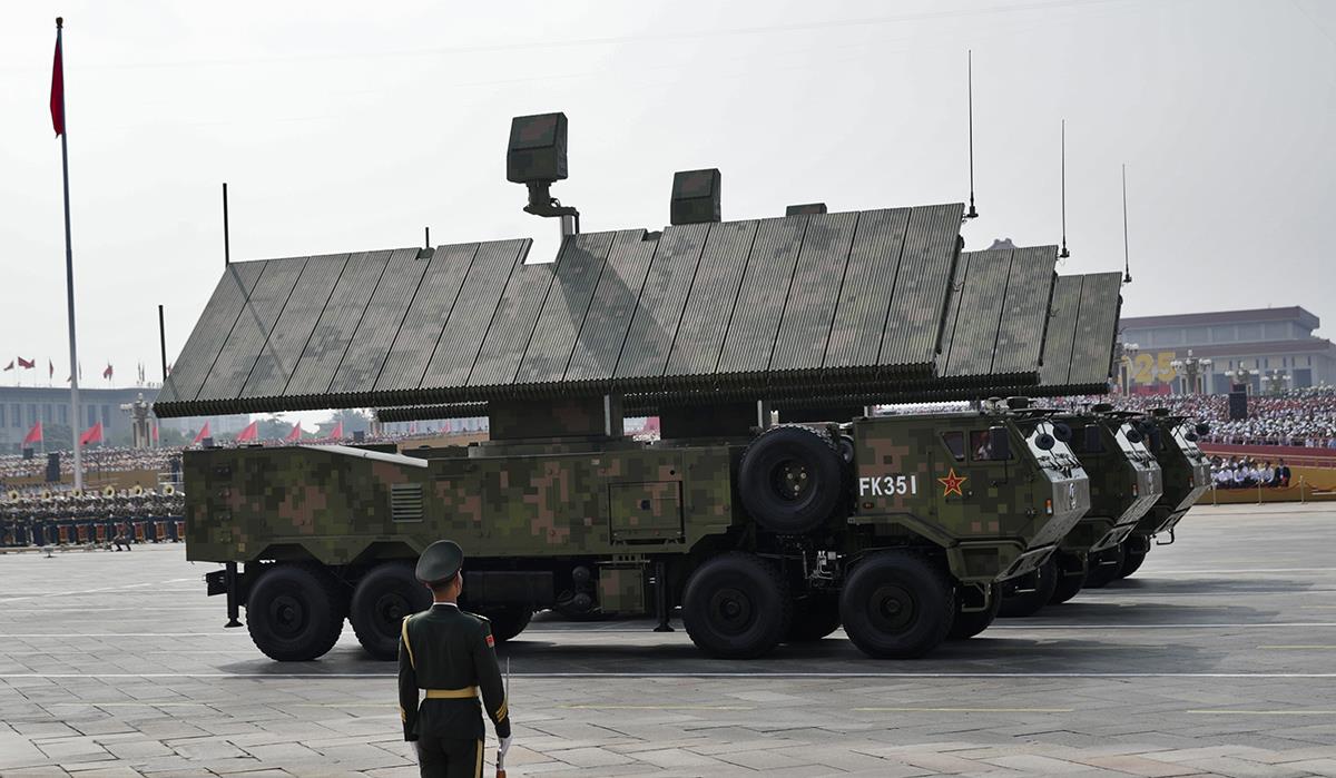 Vojna parada Kina oružje (4).jpg