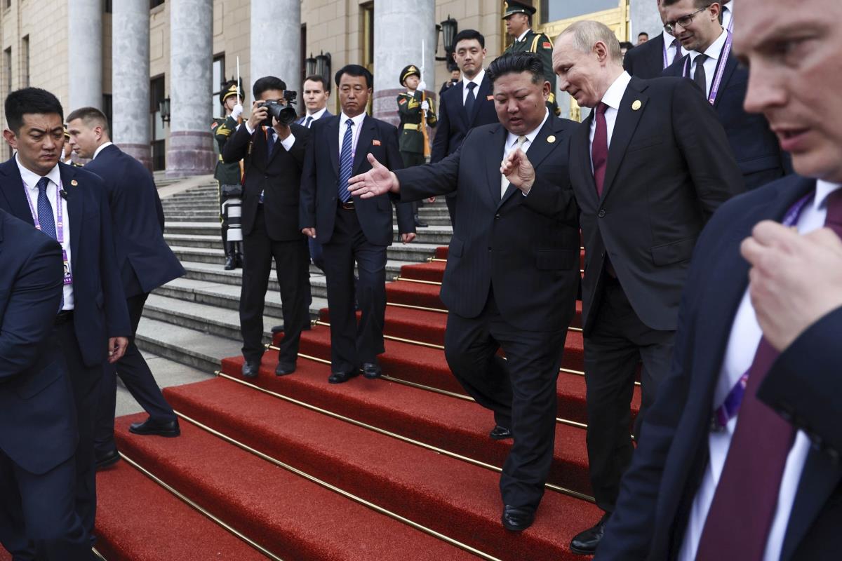 x05 AP Alexander Kazakov.jpg